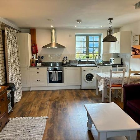 Little Bream - Pretty Cosy Cottage, Sea Views, Walk To The Beach Mawnan Smith Zewnętrze zdjęcie