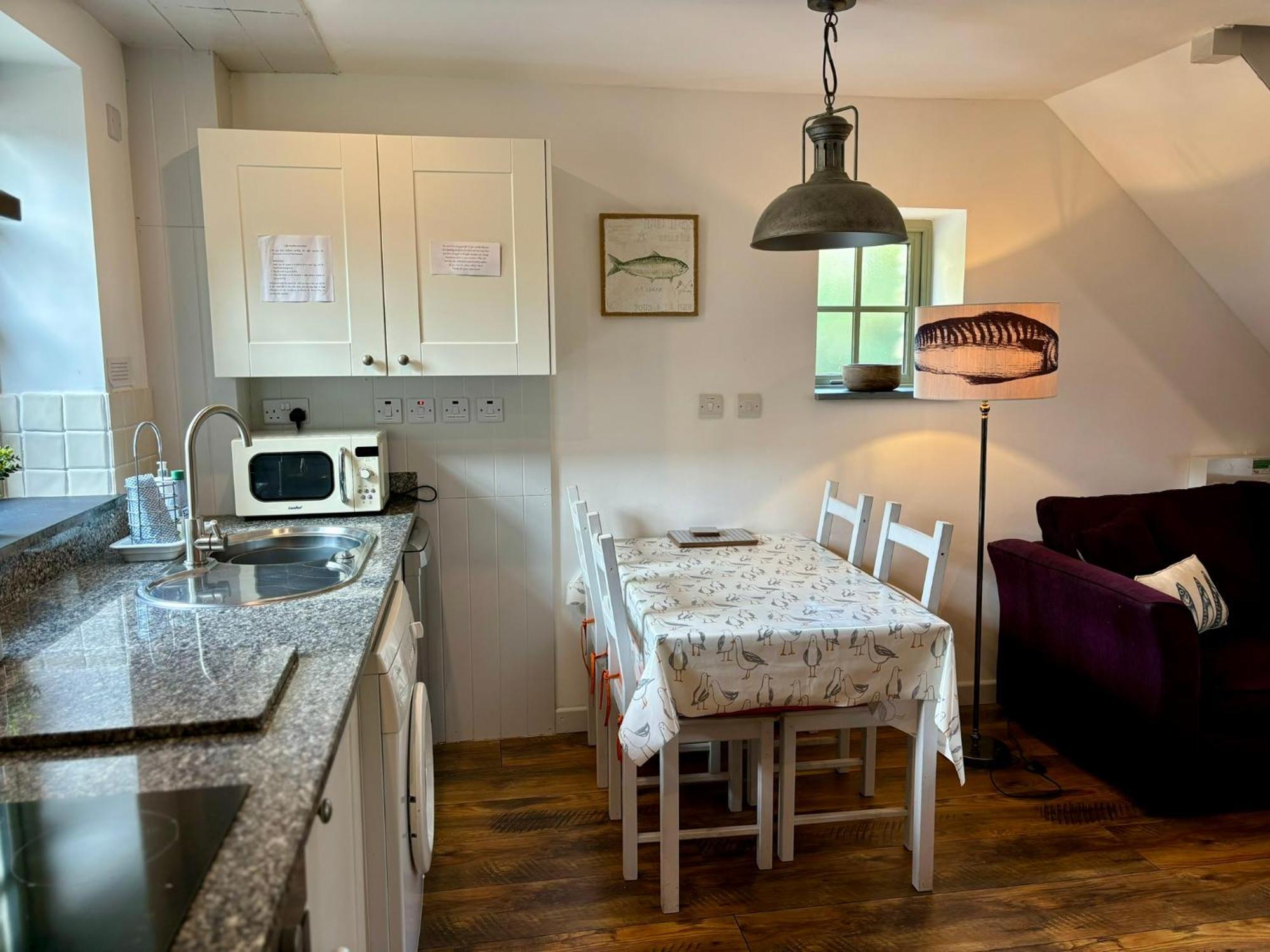 Little Bream - Pretty Cosy Cottage, Sea Views, Walk To The Beach Mawnan Smith Zewnętrze zdjęcie
