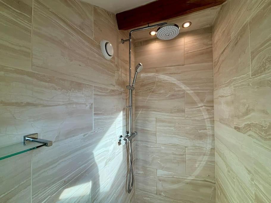 Little Bream - Pretty Cosy Cottage, Sea Views, Walk To The Beach Mawnan Smith Zewnętrze zdjęcie